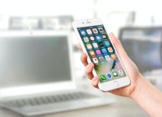 Apple announces that hearing aid sound problems with iPhone 12 models will be resolved in a future software update.
