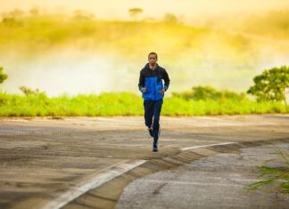 Just 12 minutes of intense exercise are enough to change the biomarkers in your blood