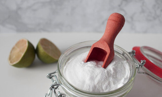 7 Ways Baking Soda Affects Your Body